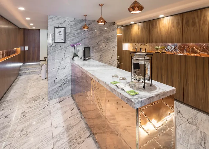 Aparthotel Flowsuites Wtc