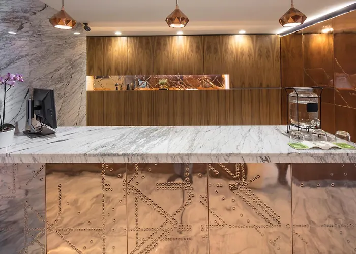 Flowsuites Wtc Aparthotel