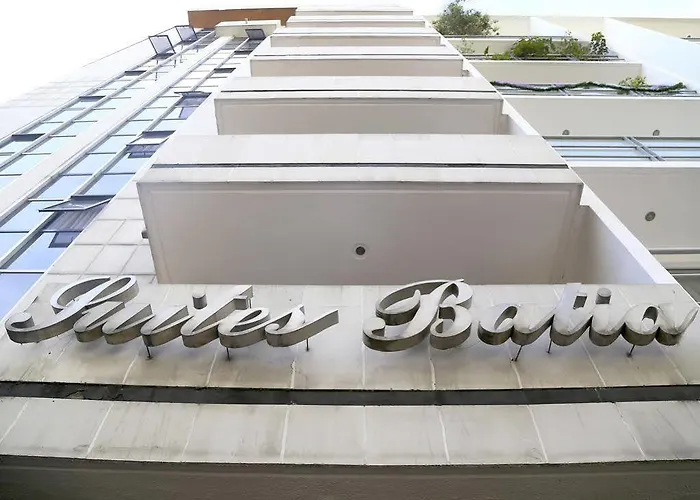 Flowsuites Wtc 4*
